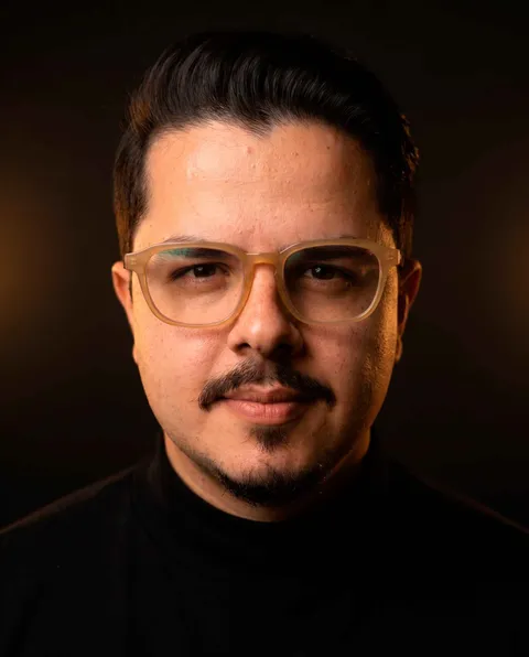 Retrato de Ian Lahor Amato